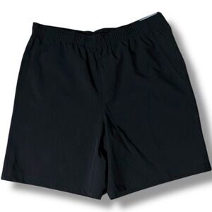 DSG Men's Athletic New With Tags Medium Length Black Shorts